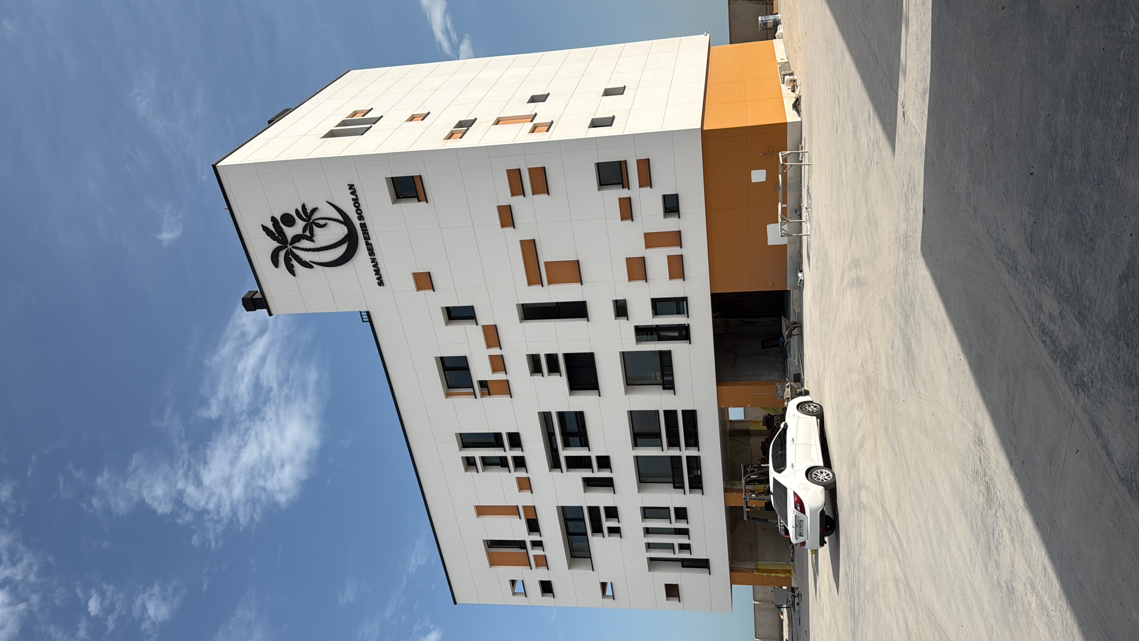 نمای پروژه اداری بندرعباس