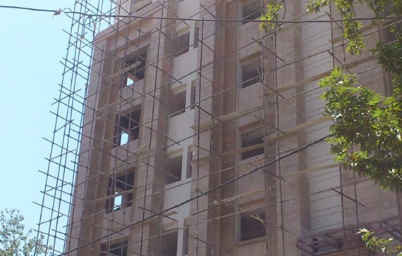 نمای چوب ترمو ساختمان مسکونی دروس