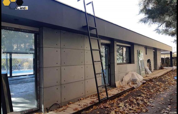 نمای ویلا با سمنت برد و بتن اکسپوز